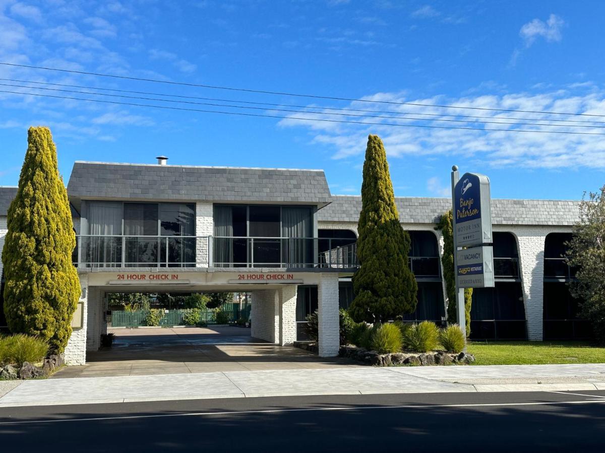 Banjo Paterson Motor Inn Lakes Entrance Exterior photo